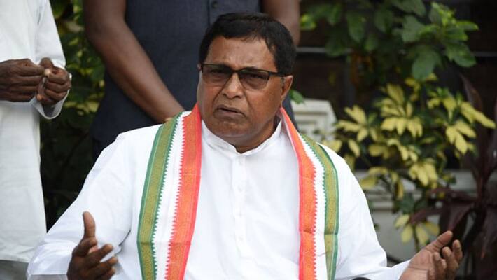 congress senior leader jana reddy comments on police recruitment congress senior leader jana reddy comments on police recruitment
