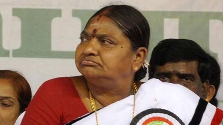 MGR and Jayalalitha save karunanithis gopalapuram house from Auction.. Ex Minister P. Valarmathy Speech. MGR and Jayalalitha save karunanithis gopalapuram house from Auction.. Ex Minister P. Valarmathy Speech.