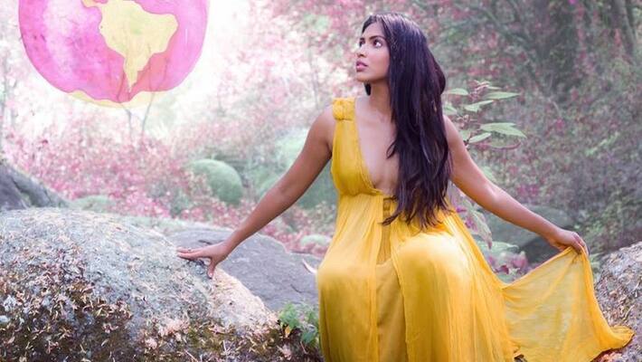 Amala Paul hot looks at Instagram Amala Paul hot looks at Instagram