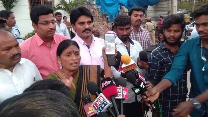 Huzurnagar bypoll: Kasoju Shankaramma may join in BJP Huzurnagar bypoll: Kasoju Shankaramma may join in BJP
