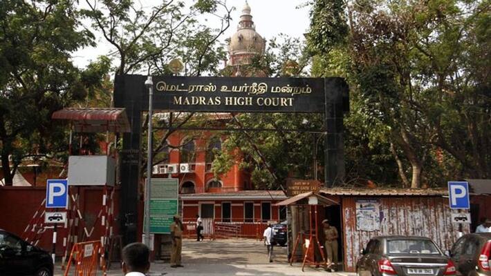 Minister MR vijayabaskar petition to chennai high court for Karur constituency counting day safety measures Minister MR vijayabaskar petition to chennai high court for Karur constituency counting day safety measures