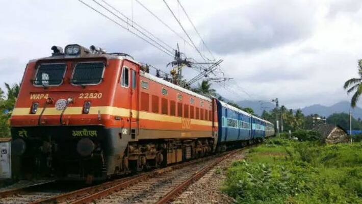 Indian Railway Get 89 Lakh Fine From Ticket Less Journey Indian Railway Get 89 Lakh Fine From Ticket Less Journey