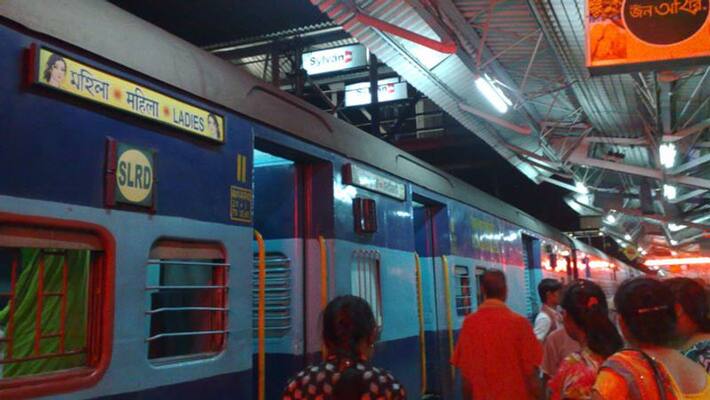 Express train ladies compartment cancel Express train ladies compartment cancel