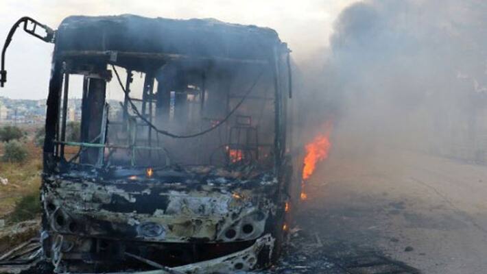Zimbabwe bus fire... 40 people feared killed Zimbabwe bus fire... 40 people feared killed
