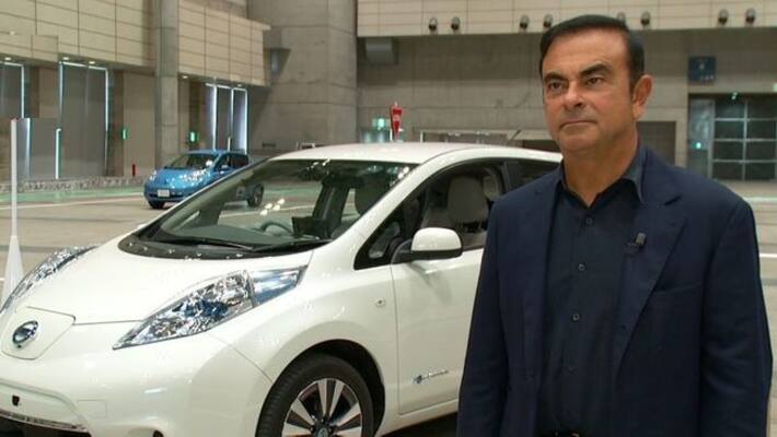 How did the Nissan ex boss Carlos Ghosn flee from Japan? How did the Nissan ex boss Carlos Ghosn flee from Japan?