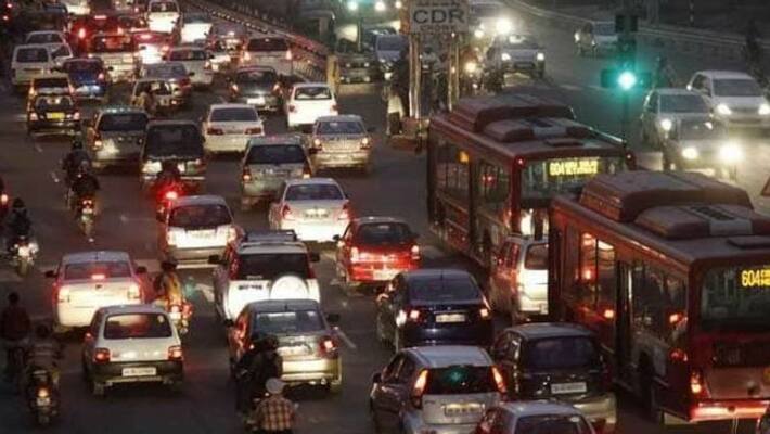 Delhi Police to sign MoU with FM channels to air traffic updates Delhi Police to sign MoU with FM channels to air traffic updates