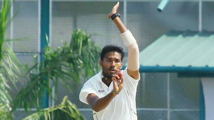 Lead for vidarbha in ranji semi final against kerala Lead for vidarbha in ranji semi final against kerala
