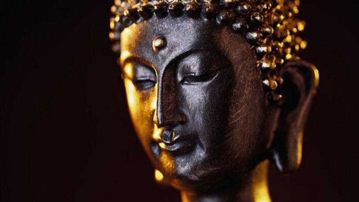 Keep Buddha idol in selective place Keep Buddha idol in selective place