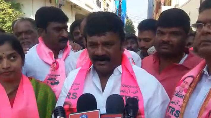 Huzurabad Bypoll: minister talasani srinivas yadav election campaign at veenavanka mandal Huzurabad Bypoll: minister talasani srinivas yadav election campaign at veenavanka mandal