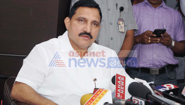 Somu Veerraju gives shock to Sujana choudhary on Amaravati issue Somu Veerraju gives shock to Sujana choudhary on Amaravati issue