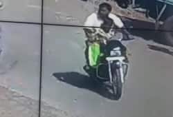 child kidnapped Belagavi broad daylight near Pai hotel video
