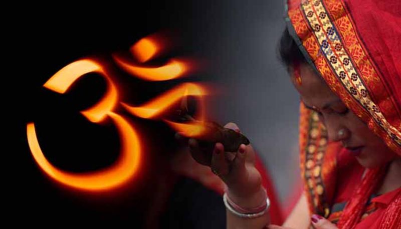 ಓಂ ಎಂದಾಗ ದೇಹದಲ್ಲಿ ಉಂಟಾಗುವ ವೈಬ್ರೇಶನ್ನಿಂದಾಗಿ ಗಂಟಲಿನಲ್ಲೂ ಒಂದು ರೀತಿಯ ಸಂಚಲನ ಉಂಟಾಗುತ್ತದೆ. ಇದರಿಂದಾಗಿ ಥೈರಾಯಿಡ್ ಗ್ರಂಥಿ ಉತ್ತಮಗೊಳ್ಳುತ್ತದೆ. 