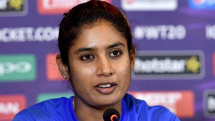 Chateswar Pujara praises Mithali Raj Chateswar Pujara praises Mithali Raj