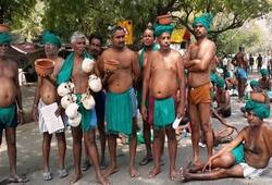 Farmers brandishing skulls? Yeah, they're demonstrators from Tamil Nadu in Delhi