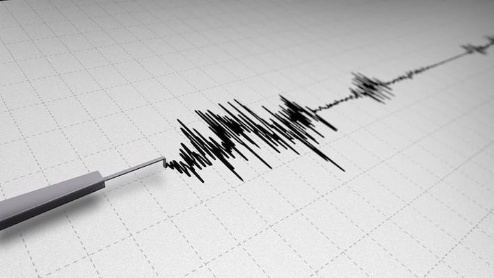 Deep 6.1 earthquake shakes east Indonesia, no known damage Deep 6.1 earthquake shakes east Indonesia, no known damage