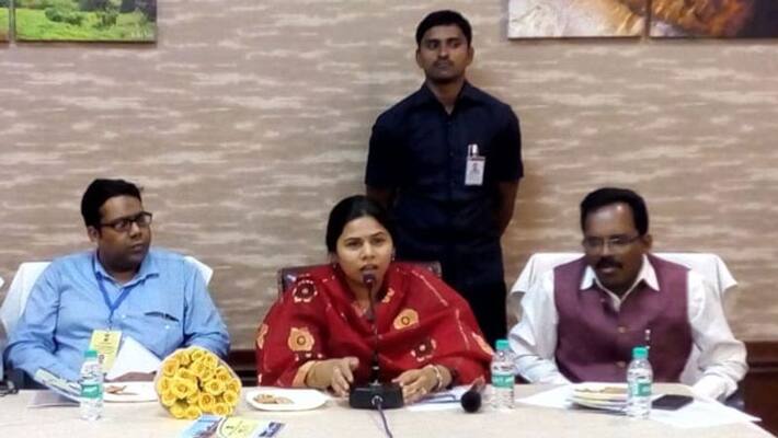 Iam continuing in tdp says bhuma akhilapriya Iam continuing in tdp says bhuma akhilapriya