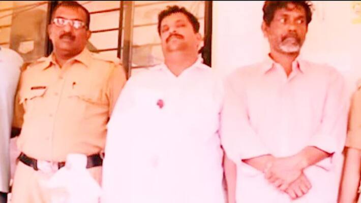 Yuva Morcha leader arrested for selling arrack in Kazhakootam Yuva Morcha leader arrested for selling arrack in Kazhakootam
