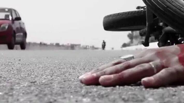 4 killed in road accident at khammam district 4 killed in road accident at khammam district
