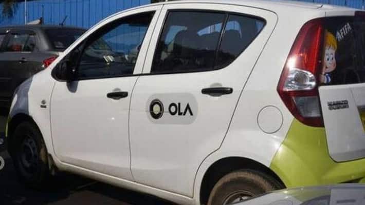 ola cab driver returns passenger's handbag in hyderabad