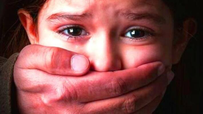 karnataka journalist held for sexually abusing 21 minor boys karnataka journalist held for sexually abusing 21 minor boys