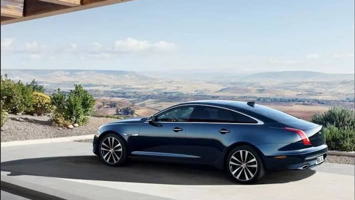 2018 Jaguar XJ50 Launched At Rs 1.11 Crore 2018 Jaguar XJ50 Launched At Rs 1.11 Crore