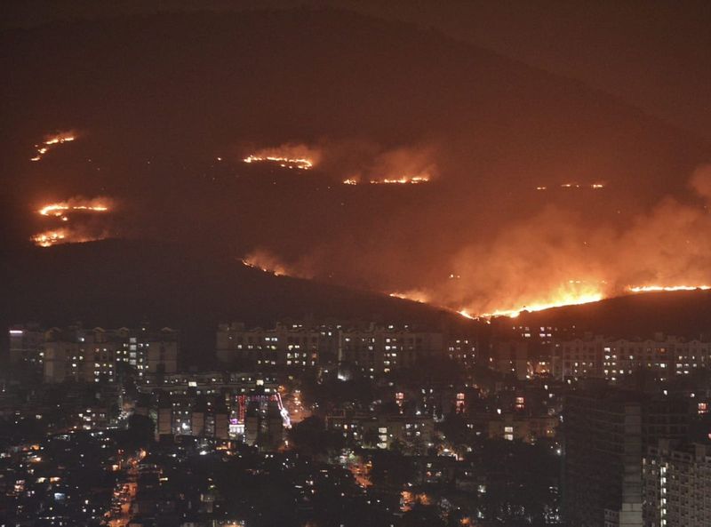 Rahangdale also said the fire started spreading towards residential areas such as New Mhada Colony near New Dindoshi Green Hill Society in Goregaon (East), but luckily, no casualty was reported.