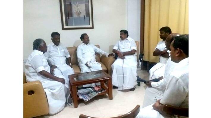 Thambidurai discussion with Party leaders Thambidurai discussion with Party leaders