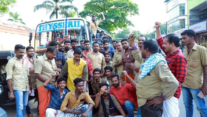 private bus employee was beaten bus employees marched to police station private bus employee was beaten bus employees marched to police station