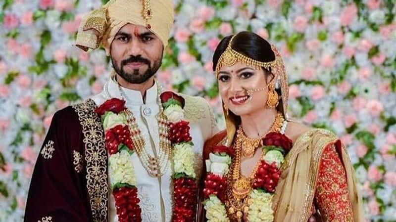 Gaurav Chopra and Hitisha- The Hindi TV serials heartthrob broke a lot of hearts when he got hitched on February 20 in a private ceremony.