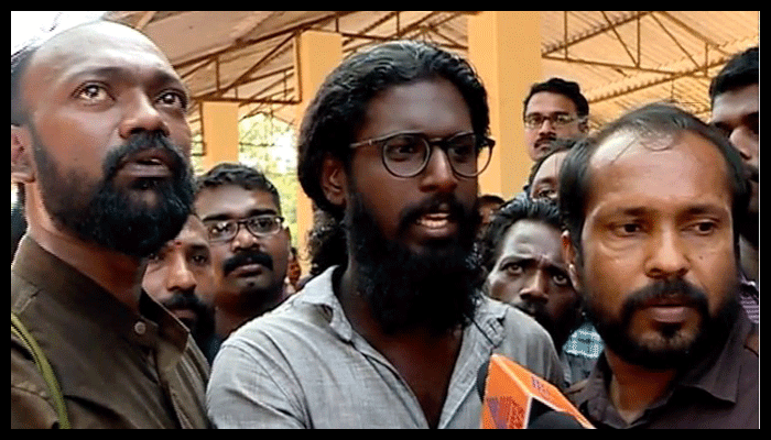 school kalolsavam Students protest at Folk Song venue school kalolsavam Students protest at Folk Song venue