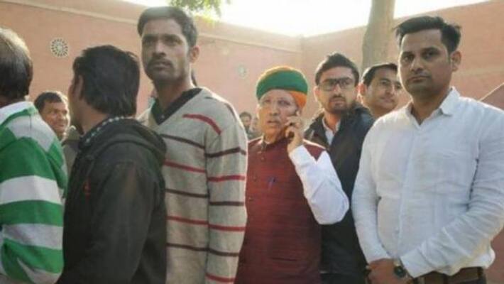Union minister Arjun Meghwal in queue for 3 hours for casting vote Union minister Arjun Meghwal in queue for 3 hours for casting vote