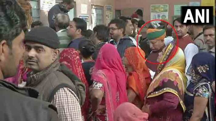 union minister arjun ram meghwal waited 3 hours for casting his vote union minister arjun ram meghwal waited 3 hours for casting his vote
