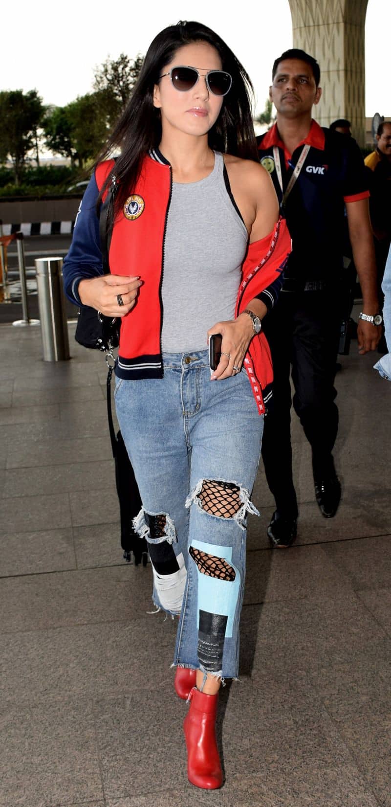 15 celebrity airport looks to inspire your winter fashion and beat the cold