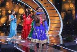 Ranveer Singh Dances in Heels and Ghagra on Sa Re Ga Ma Pa