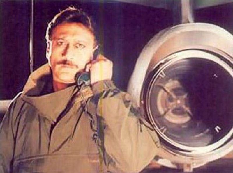 When Jackie Shroff as Wg Cdr Andy Bajwa in Border said - "Hum hi hum hain to kya hum hain, tum hi tum ho to kya tum ho". Need we say more?