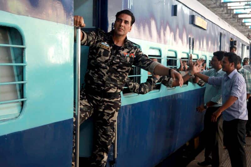 Valour with humour, Akshay Kumar steals your heart with Holiday: A Soldier Is Never Off Duty and Ab Tumhare Hawale Watan Saathiyo.