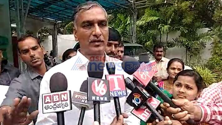 KCR reviews on irrigation projects without Harish KCR reviews on irrigation projects without Harish