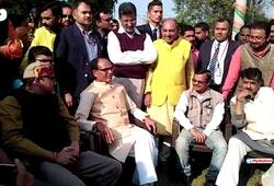 shivraj says will not go to centre i ll live in mp and will die here