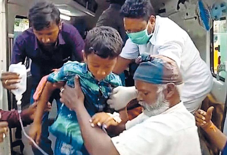 karnataka koil prasdam 12 dead