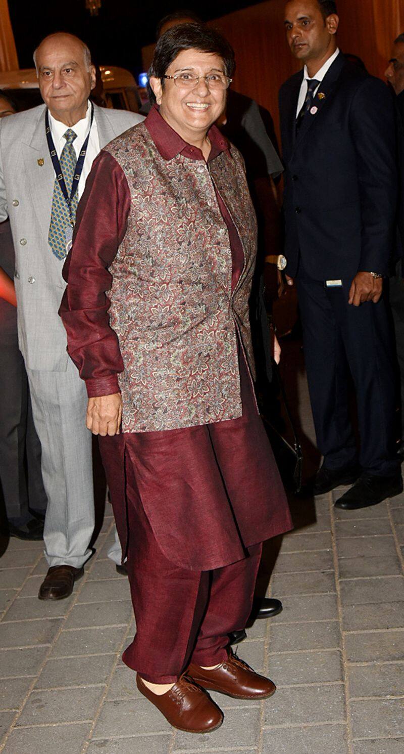 Politician and former police officer, Kiran Bedi rocks an androgynous look for the event.