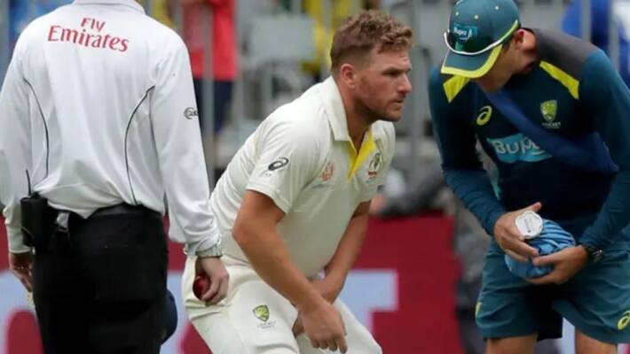 shami bowling forced finch to retired hurt in second innings of perth test shami bowling forced finch to retired hurt in second innings of perth test