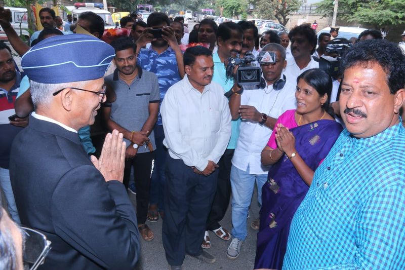 Major AKshay Kumar Girish Road