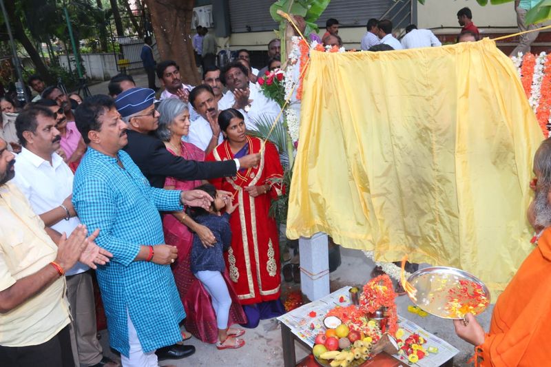 Major AKshay Kumar Girish Road