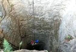 13 labourers stuck in coal mines