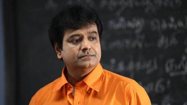 Actor Vivek twin daughters at home ..! Actor Vivek twin daughters at home ..!