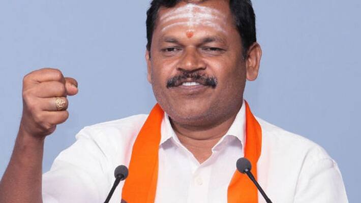 DMK - NTK issue: There is a fascist DMK.. we are support to seeman.. Arjun sampath says DMK - NTK issue: There is a fascist DMK.. we are support to seeman.. Arjun sampath says