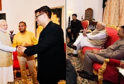 PM modi met with bollywood directors, producers and actor in mumbai