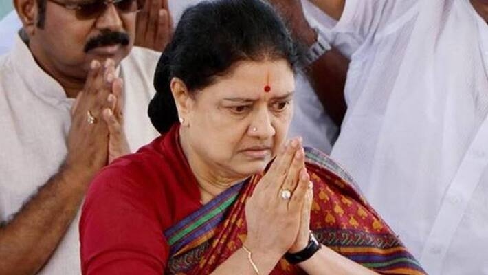 Sasikala got help from Admk minister Sasikala got help from Admk minister