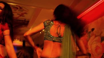 Supreme Court allows Maharashtra dance bars to continue