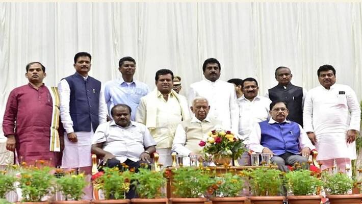 Congress 8 MLAs sworn as Cabinet Minister in Karnataka coalition Govt Congress 8 MLAs sworn as Cabinet Minister in Karnataka coalition Govt